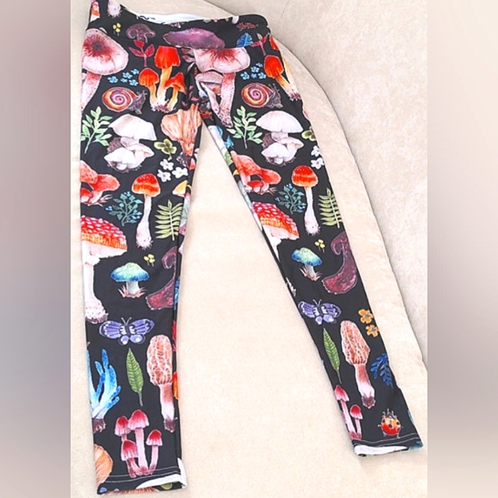 Mushroom leggings